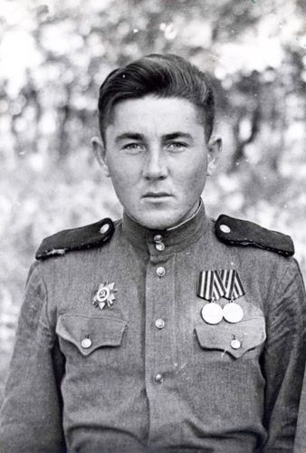 1Чернявский_Лев_Тихонович-1946г.г._Киев_1405c.jpg